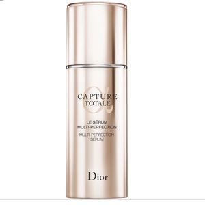 NEW CAPTURE TOTALE DIOR LE SERUM 1.7oz 50ml